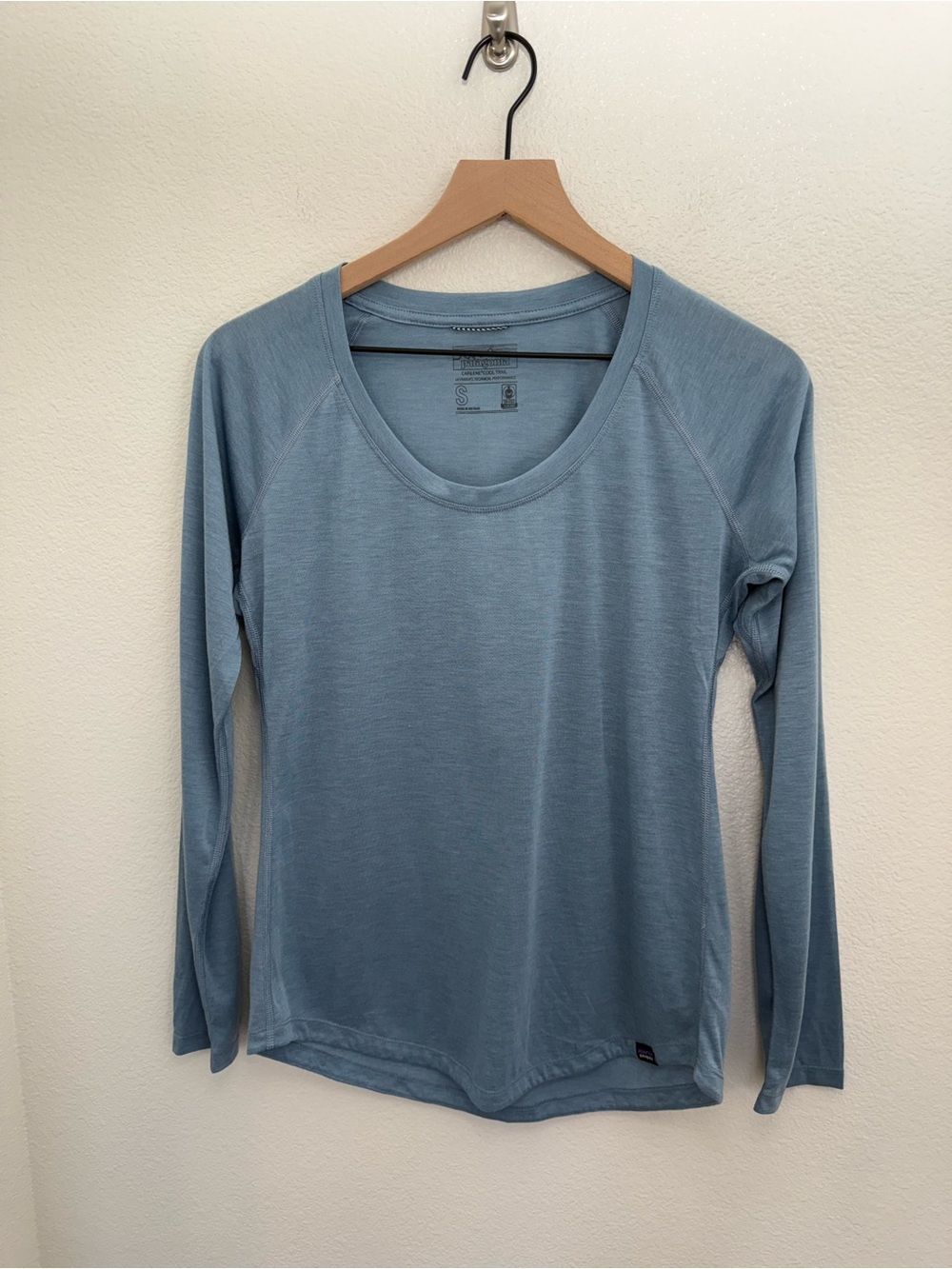 Patagonia Women's Long-Sleeved Capilene Cool Trail Shirt Size Small